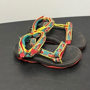 Teva Kids Fire Truck Sandals Size Adjustable Hook Loop Straps Beach Gorpcore